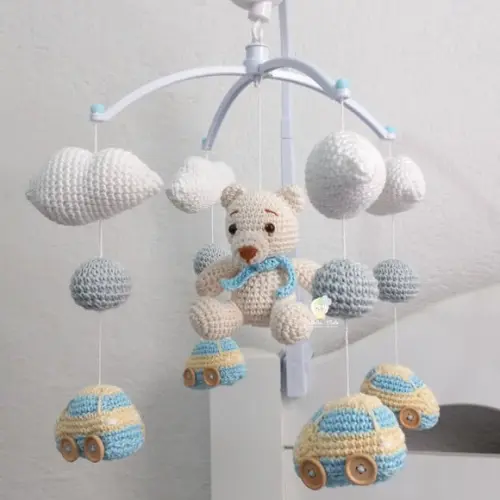 Móbile Musical Amigurumi Carrinhos