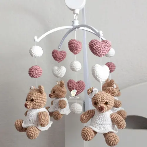 Móbile Ursinhas Amigurumi com Musical