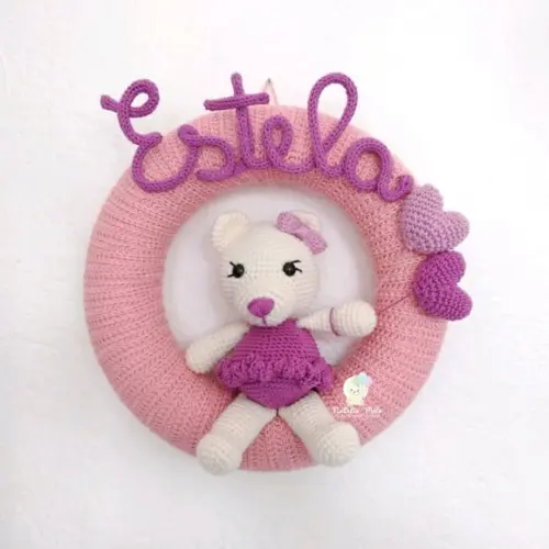 Porta Maternidade Amigurumi Menina