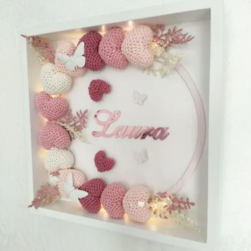 Porta Maternidade Corações Amigurumi Led