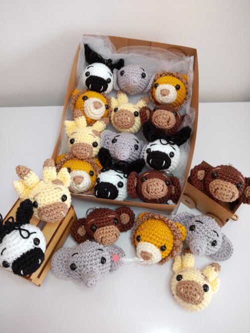 Lembrancinha de Maternidade Chaveiro Safari em Amigurumi