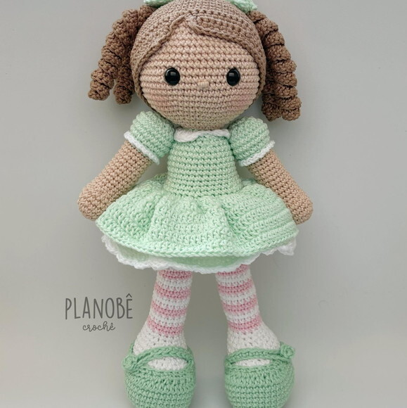 Amigurumi boneca de crochê