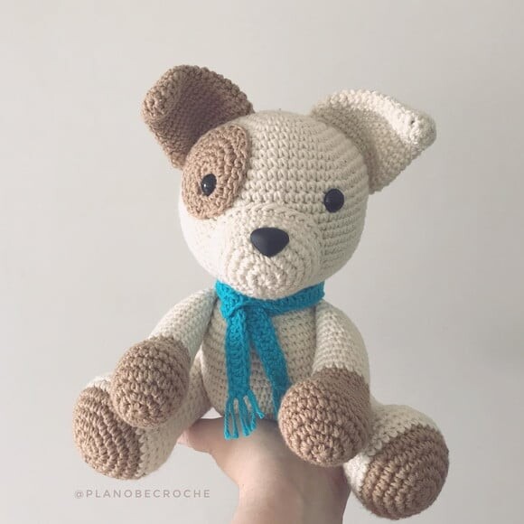 Cachorrinho Amigurumi de crochê