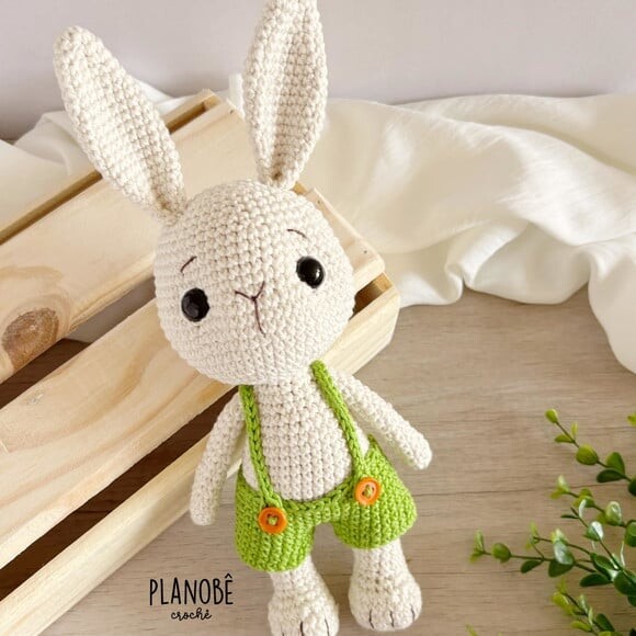 Coelho Amigurumi de crochê