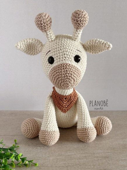 Amigurumi girafa de Crochê