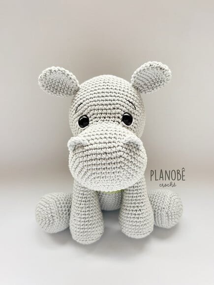 Amigurumi hipopótamo de crochê
