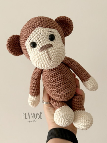 Macaco Amigurumi de crochê