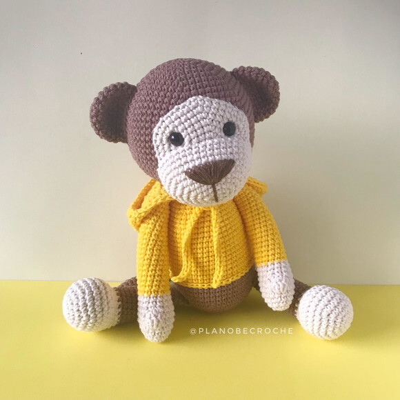 Amigurumi Macaco de crochê com Moletom