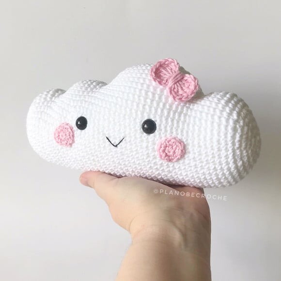 Amigurumi nuvem de crochê