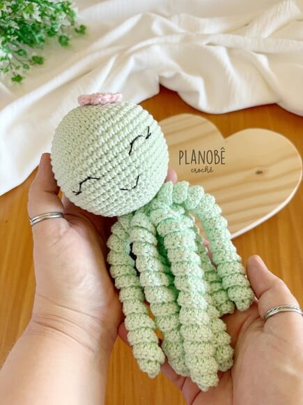 Amigurumi polvo de crochê para bebês