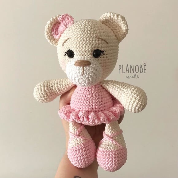 amigurumi Ursinha Bailarina de crochê