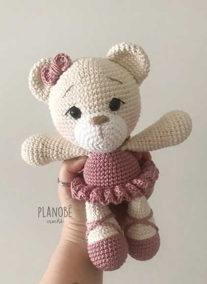 Amigurumi Ursinha bailarina de crochê