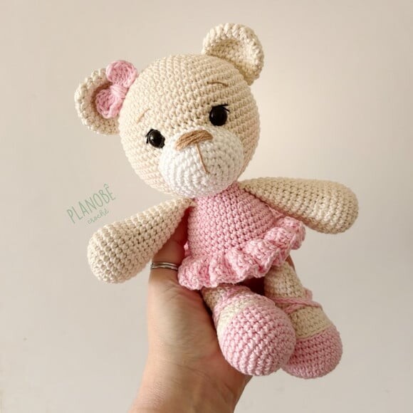 amigurumi Ursinha Bailarina de crochê