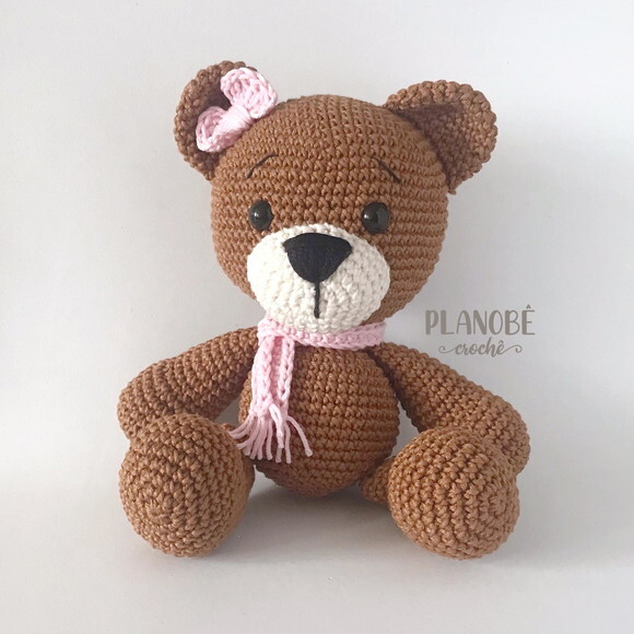 Amigurumi ursinha de crochê