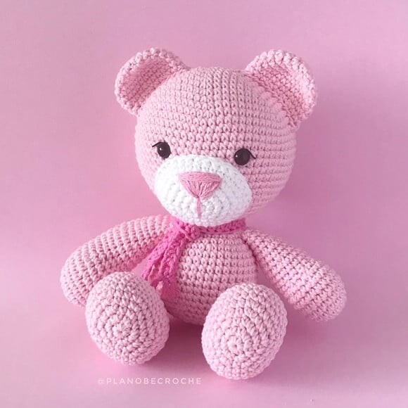 Amigurumi ursinha de crochê