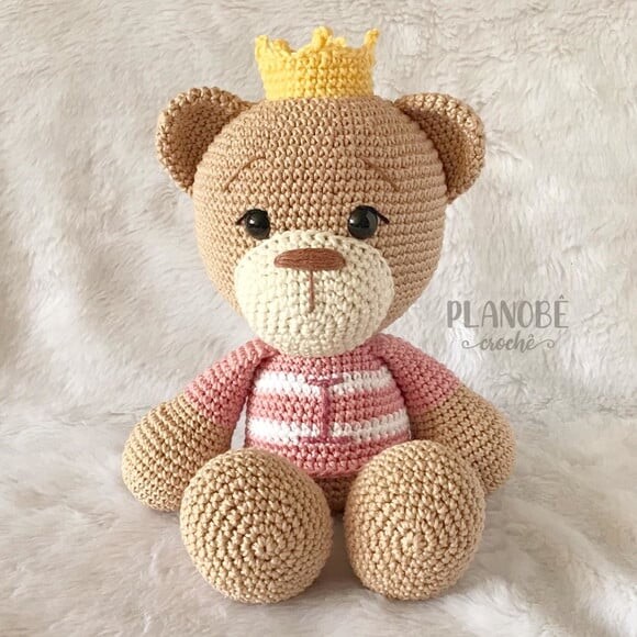 Amigurumi ursinha princesa de crochê