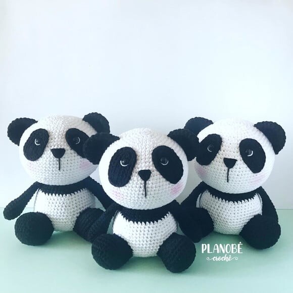 Amigurumi urso panda de crochê