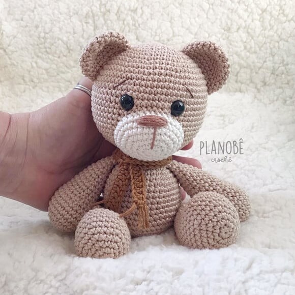 Amigurumi ursinho de crochê