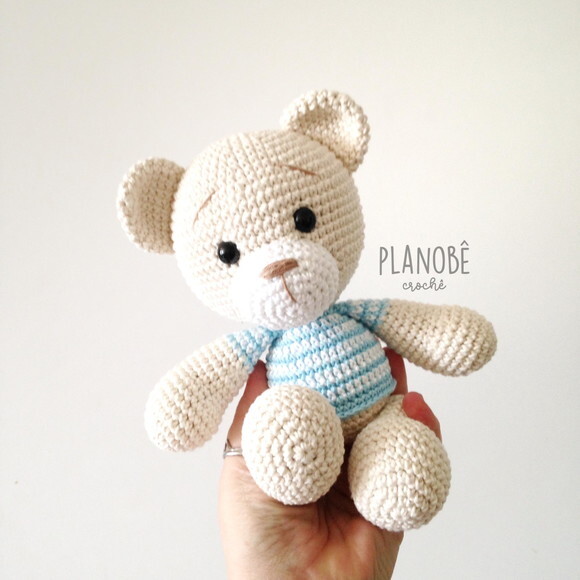 Amigurumi ursinho de crochê