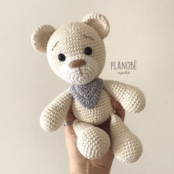Amigurumi ursinho de crochê