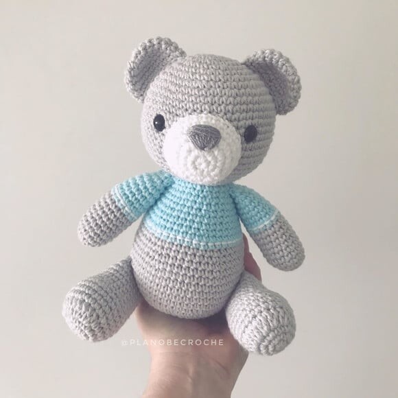 Amigurumi ursinho de crochê