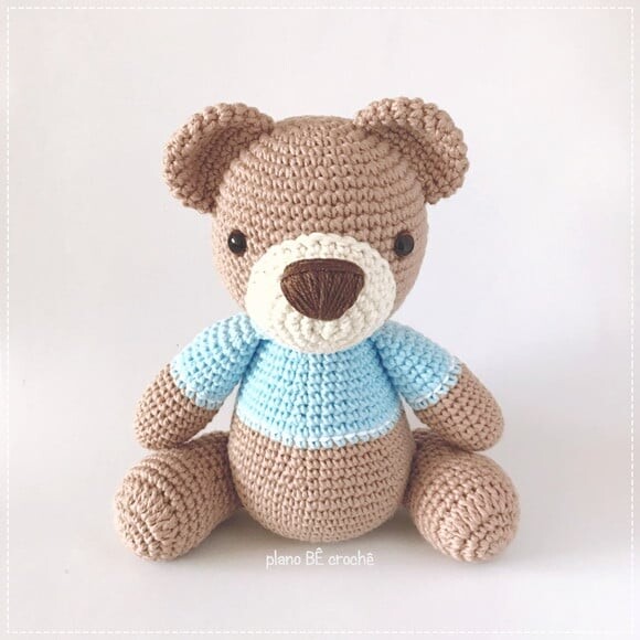 Amigurumi ursinho de crochê