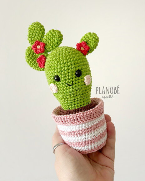Cacto Amigurumi de crochê