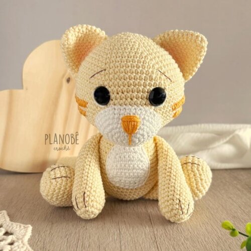 Gatinho Miau Amigurumi de crochê