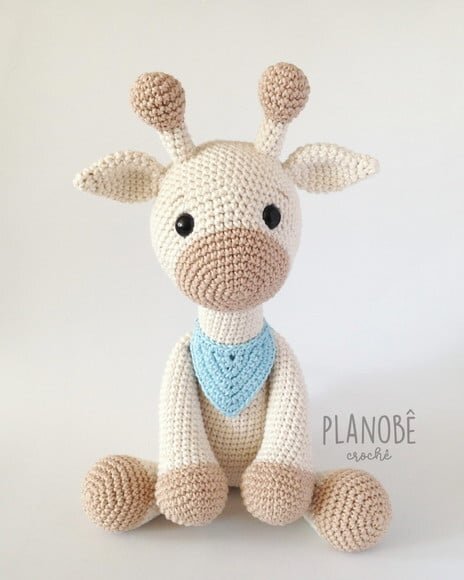 Girafa Gigi Amigurumi de Crochê