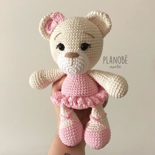 amigurumi Ursinha Bailarina de crochê