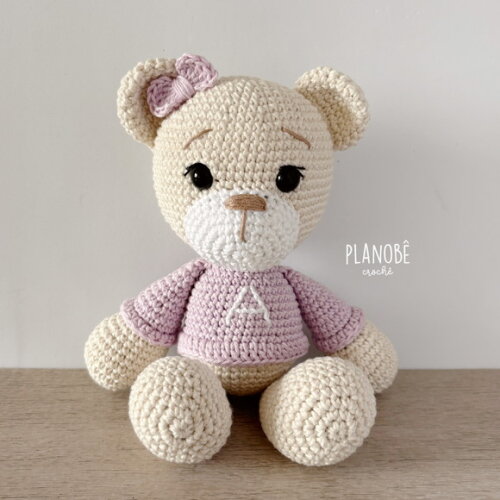 Ursinha Lilly Baby com Blusão Amigurumi de crochê