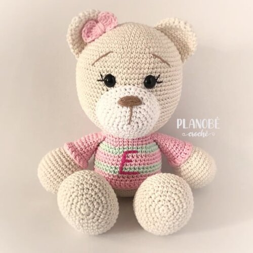Amigurumi ursinha de crochê