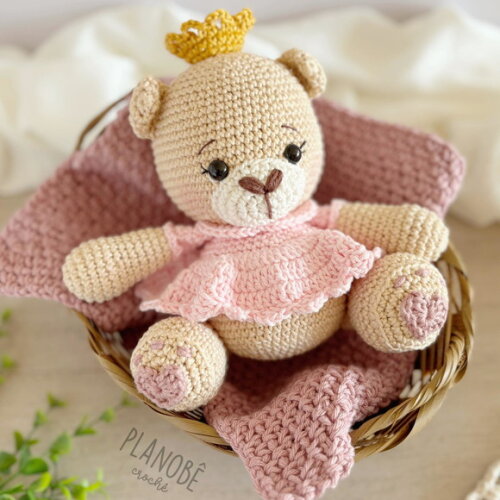 Ursinha Princesa Amigurumi