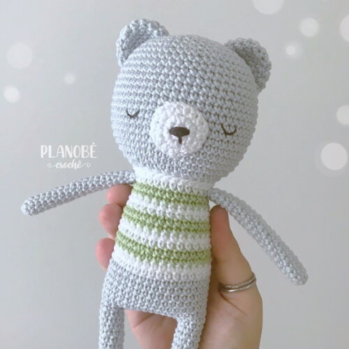 Ursinho Oliver Amigurumi de crochê