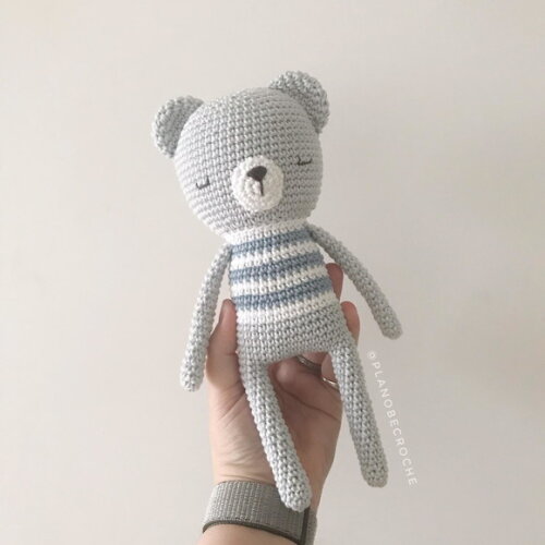 Amigurumi ursinho de crochê