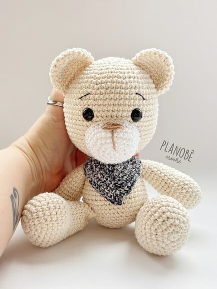 Amigurumi ursinho de crochê