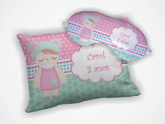 Kit Almofada 18x28cm+ Mascara de Dormir Boneca Metoo