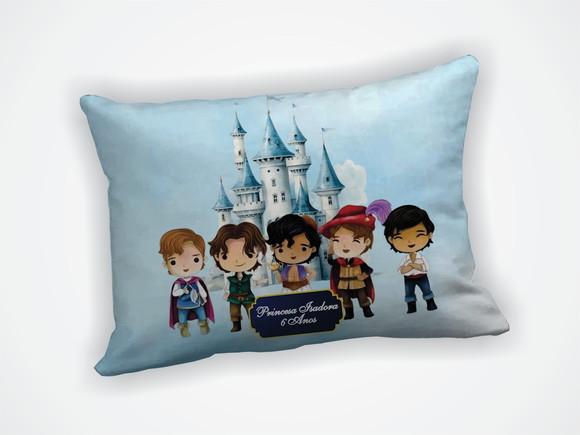 Lembrancinha Mini Almofada 18x28cm Personalizada Príncipes