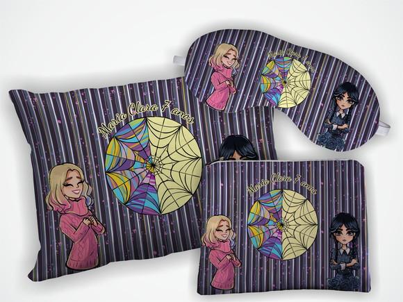 Kit Almofada 18x28cm+ Mascara + Nécessaire Wandinha