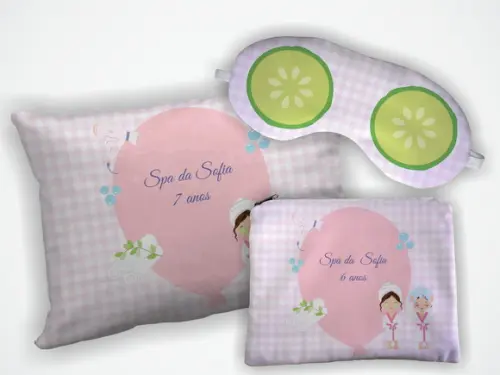 Lembrança Kit Mini Almofada 18x28cm+mascara+nécessaire Spa