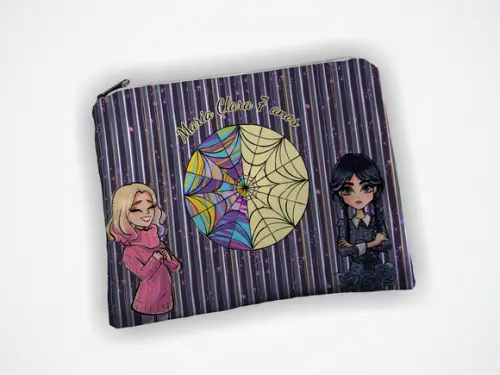 Nécessaire 19x13cm Personalizada Wandinha