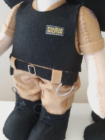 Policial de Feltro