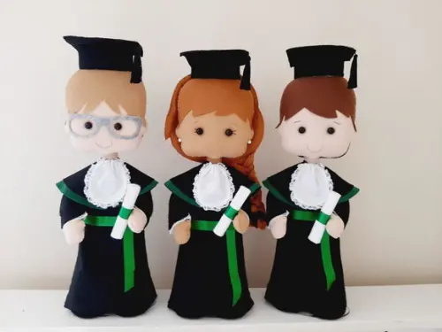 Boneco de Formatura em Feltro
