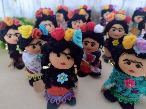 Frida Kahlo Mini