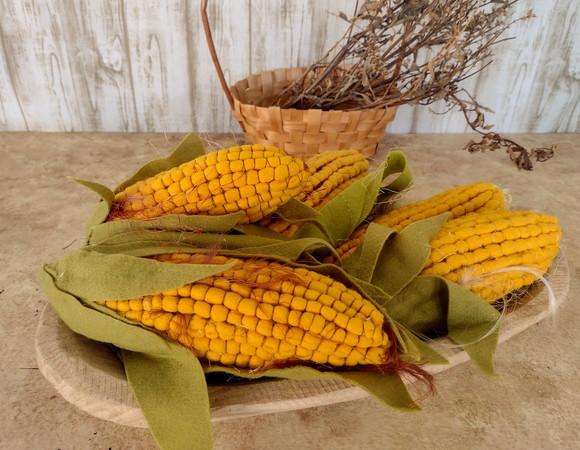 Milhos em Feltro 5 Unidades