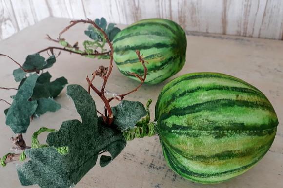 Mini Melancia em Tecido Pintada a Mão