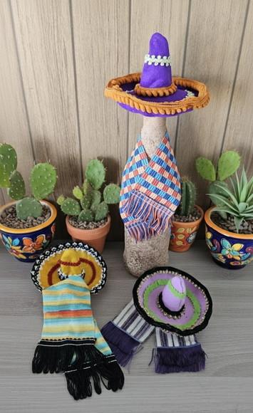 Poncho e Sombrero Garrafas Festa Mexicana Kit 03 Unidades