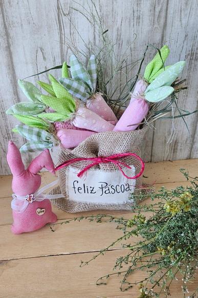 Saca com Cenouras e Coelho