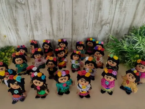 Frida Kahlo Mini