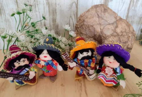 Mini Casal Mexicano